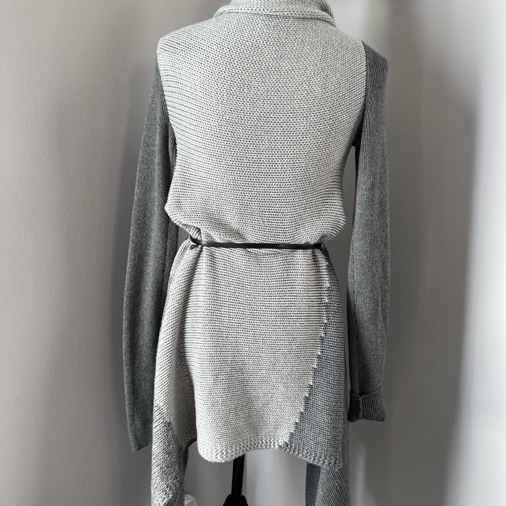 Calvin Klein cardigan - Picture 6 of 6